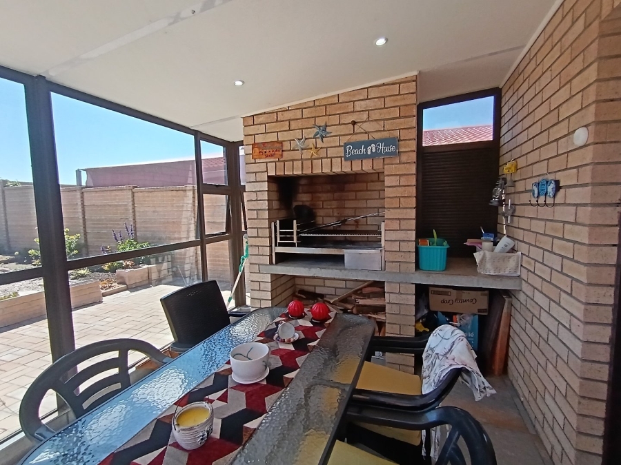 3 Bedroom Property for Sale in Tergniet Western Cape